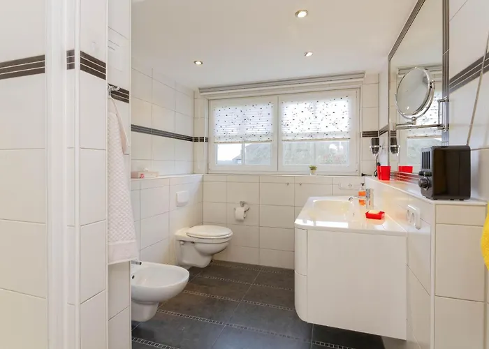 Am Achterwasser 38 度假居 *